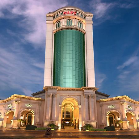 فندق آسفي رويال لاكشري فالي San Pedro Garza Garcia المظهر الخارجي الصورة The Green Tower