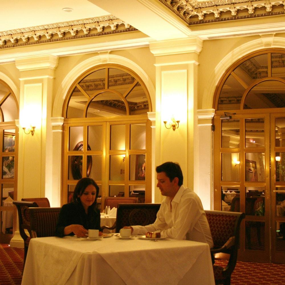 فندق آسفي رويال لاكشري فالي San Pedro Garza Garcia المظهر الخارجي الصورة Interior of the restaurant