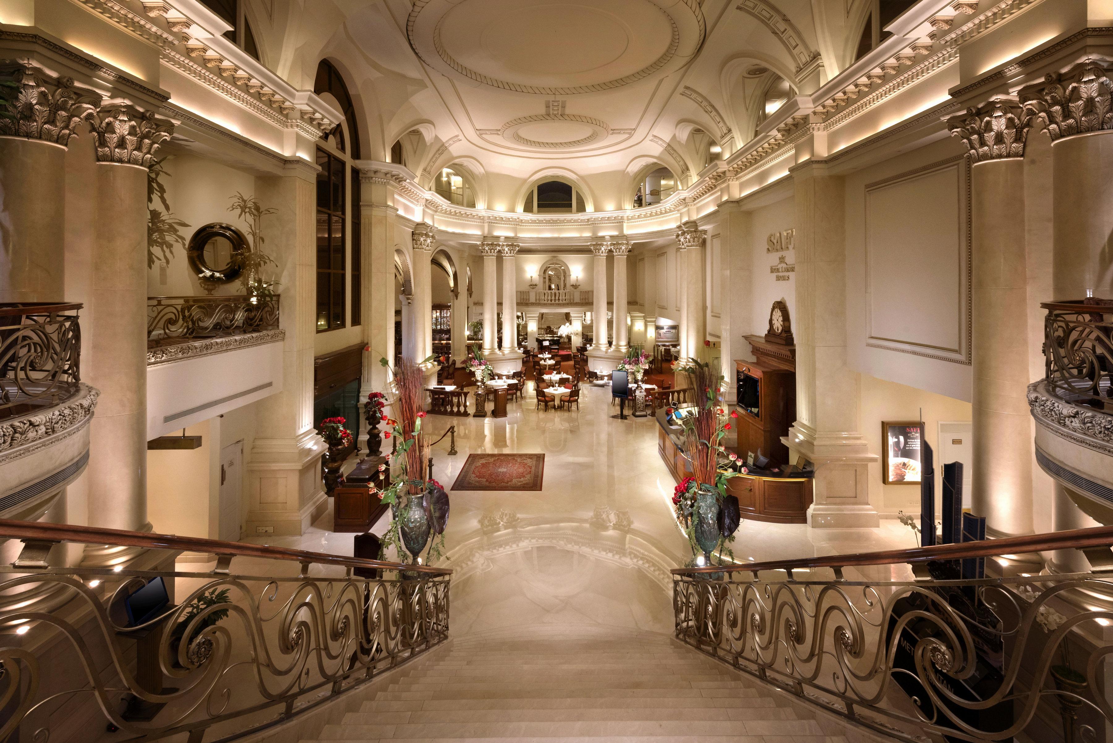 فندق آسفي رويال لاكشري فالي San Pedro Garza Garcia المظهر الخارجي الصورة The lobby of the Four Seasons Hotel