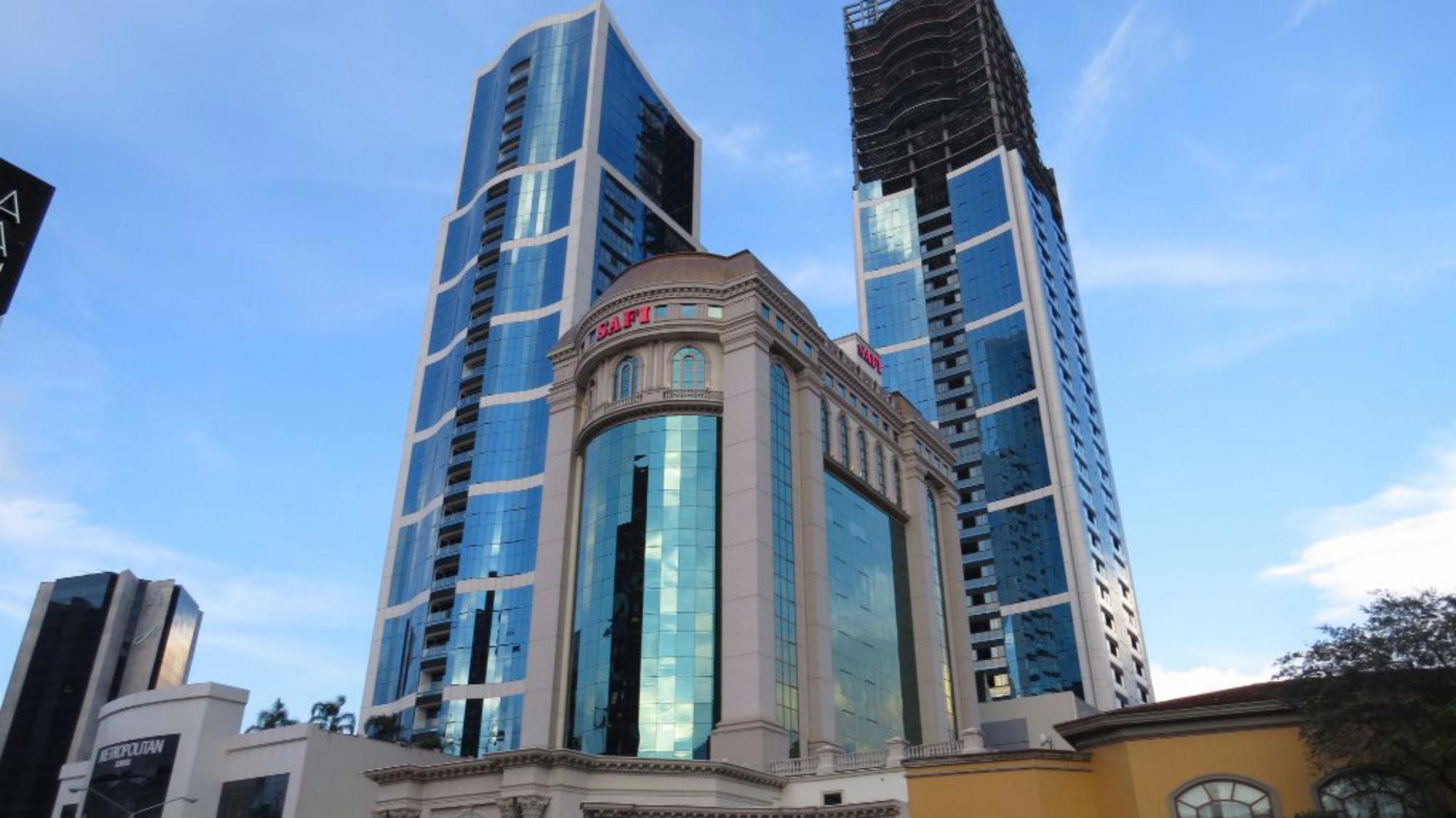 فندق آسفي رويال لاكشري فالي San Pedro Garza Garcia المظهر الخارجي الصورة The hotel in 2016